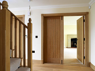 JBK-River-Oak-Cottage-Yoxall-insitu-1